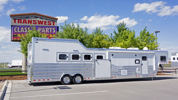 Cimarron horse trailer integrated hay pod